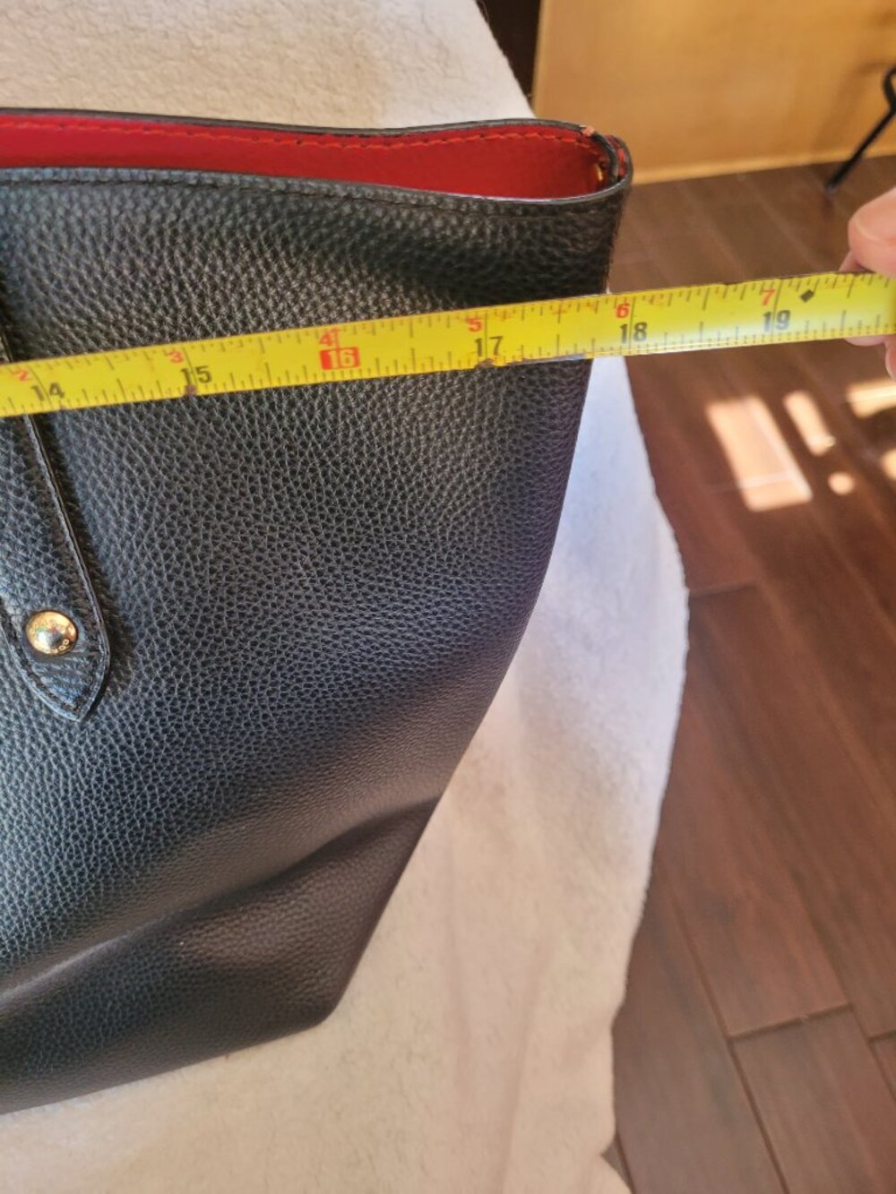 Coach Market Tote - Picture 5 of 11